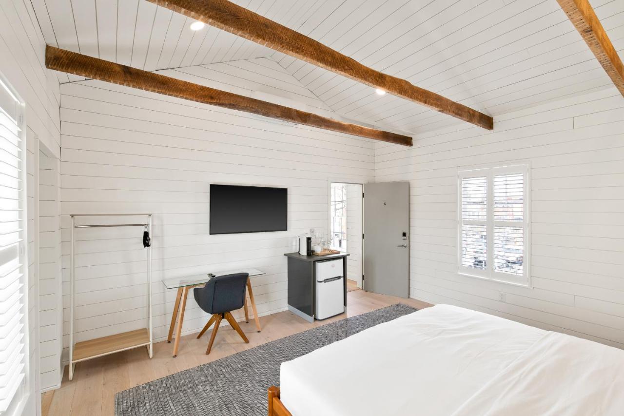 Boutique Room Steps From Downtown Mall Rose Jean - Room 4 Charlottesville Ngoại thất bức ảnh